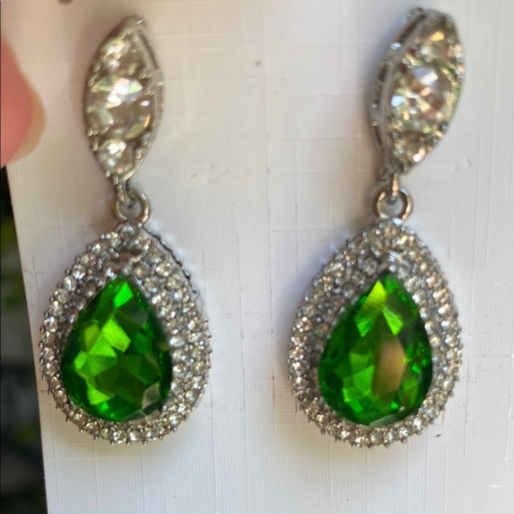 Elegant Green and Silver Teardrop Earrings